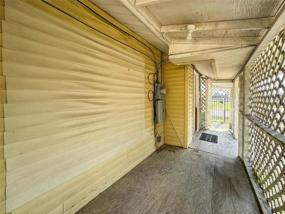 Photo of 8321 Leander Street