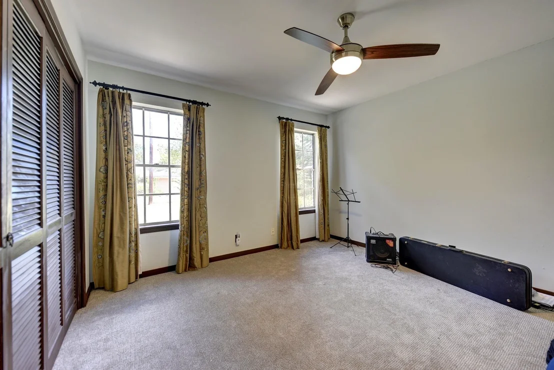 Photo of 312 Cedar Circle