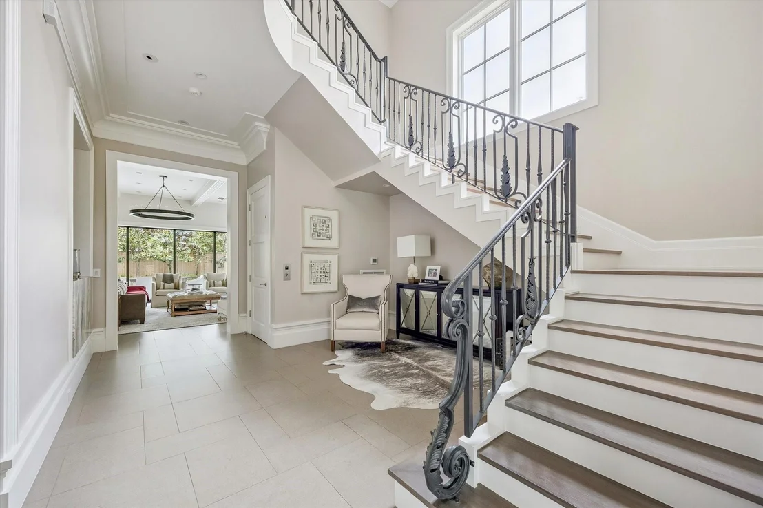 Photo of 2240 Del Monte Drive