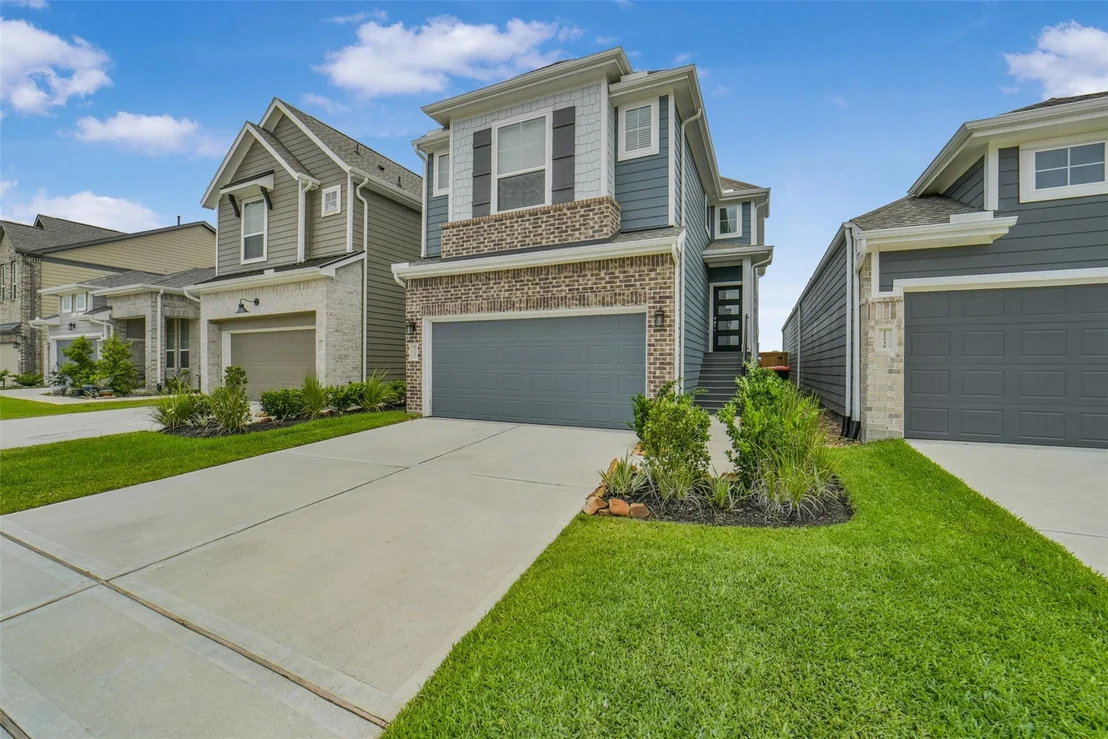 Photo of 21062 Garden Palm Drive