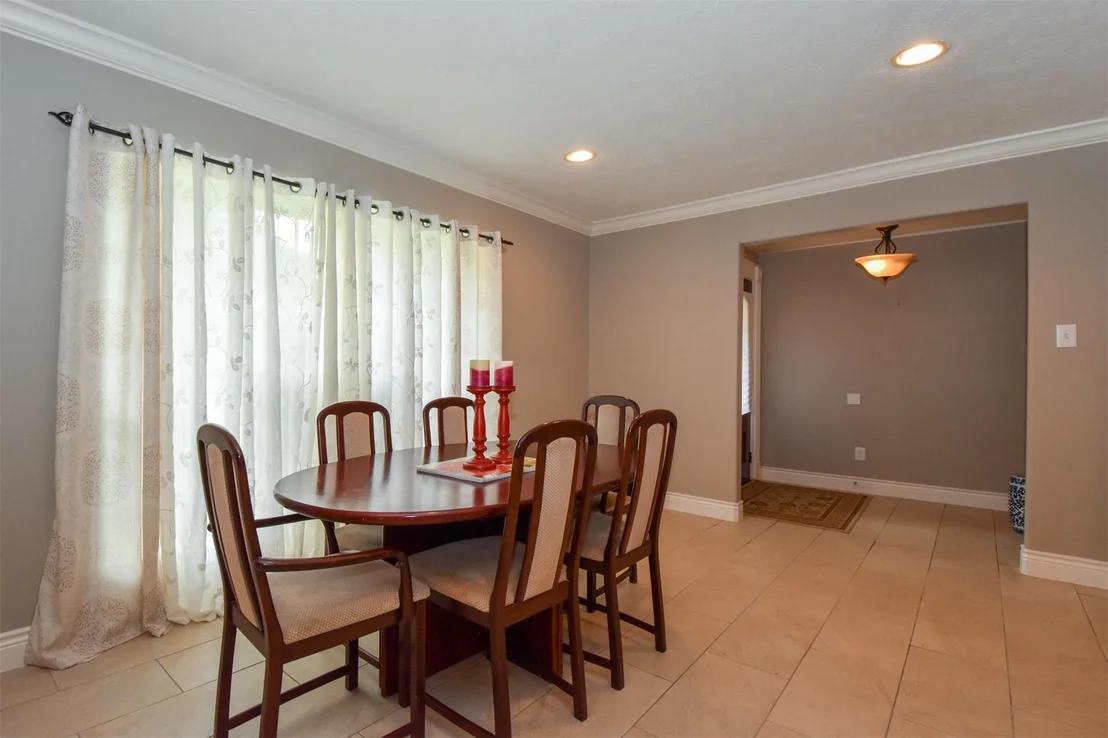 Photo of 9030 Quebec Drive