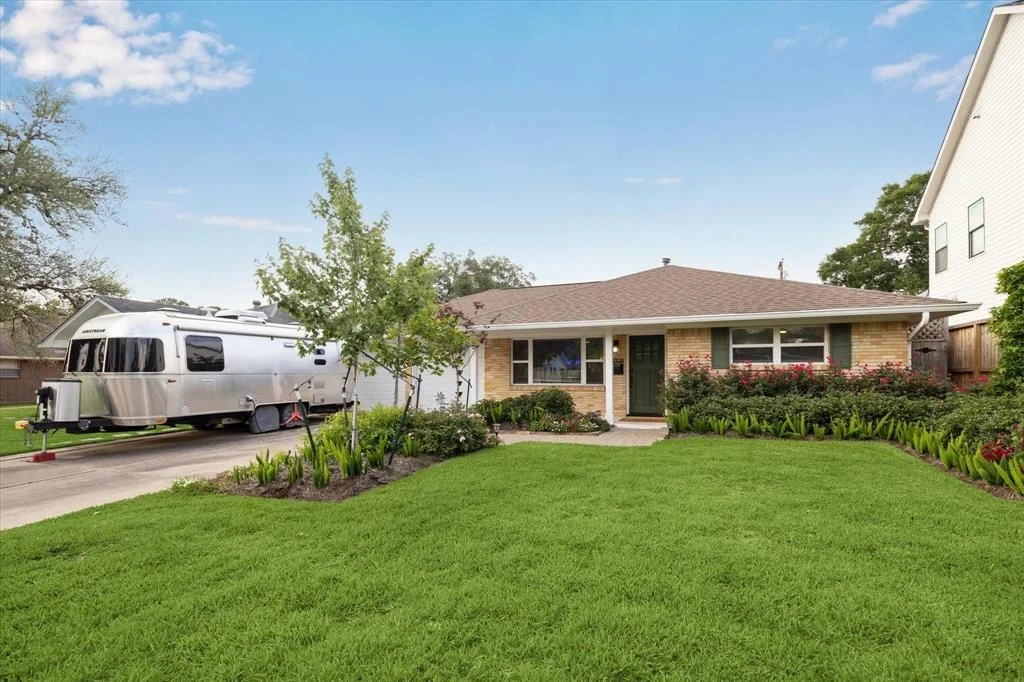 Photo of 2106 Latexo Drive