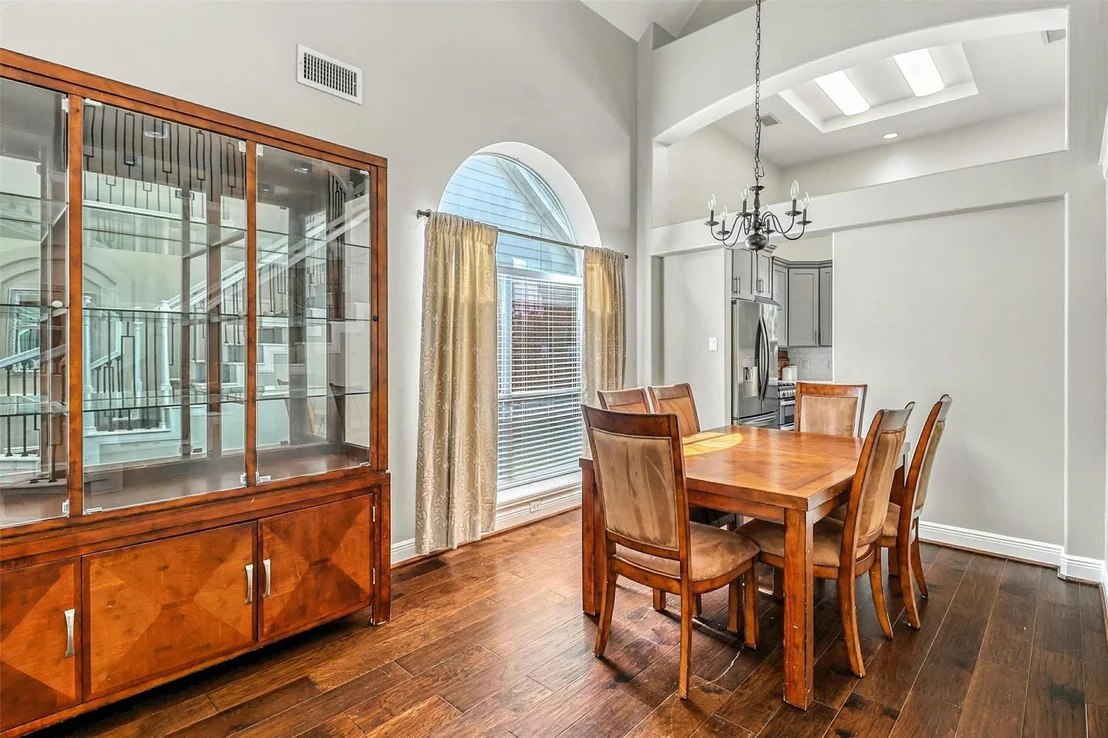 Photo of 18507 Mill Path Court