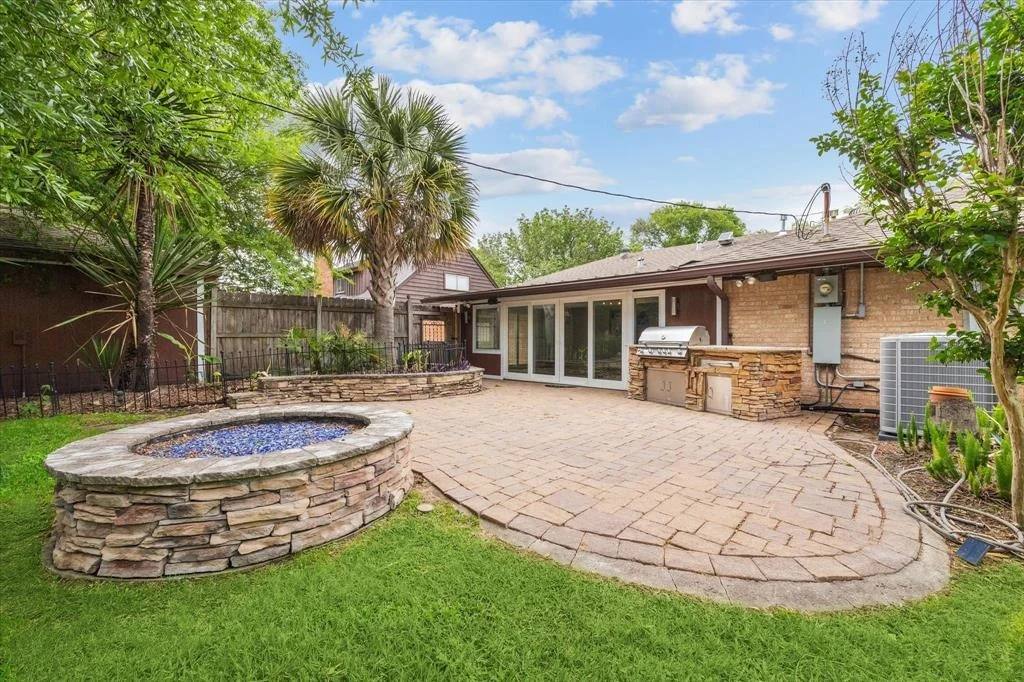 Photo of 10703 Riverview Drive