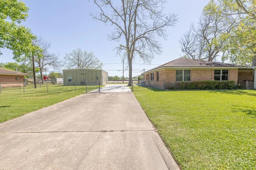 Photo of 211 Long Drive