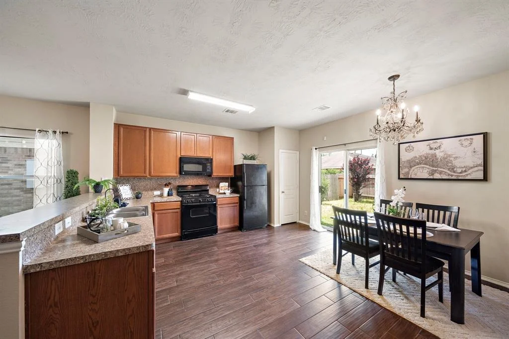Photo of 6707 Enchanted Crest Drive