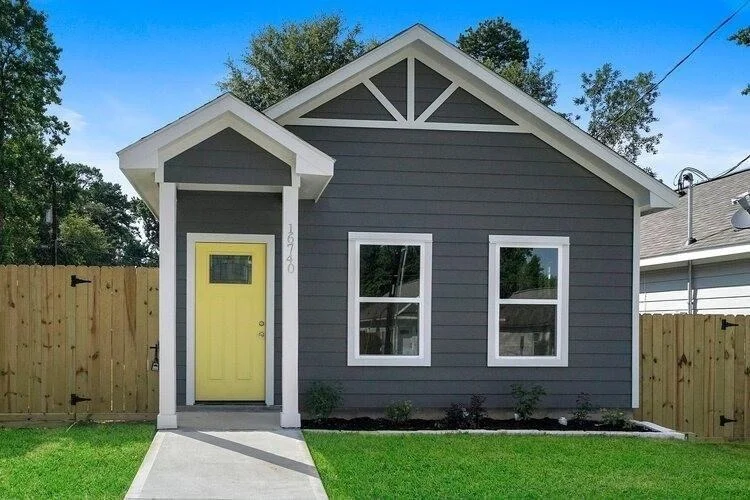 Photo of 14835 Bowie Lane