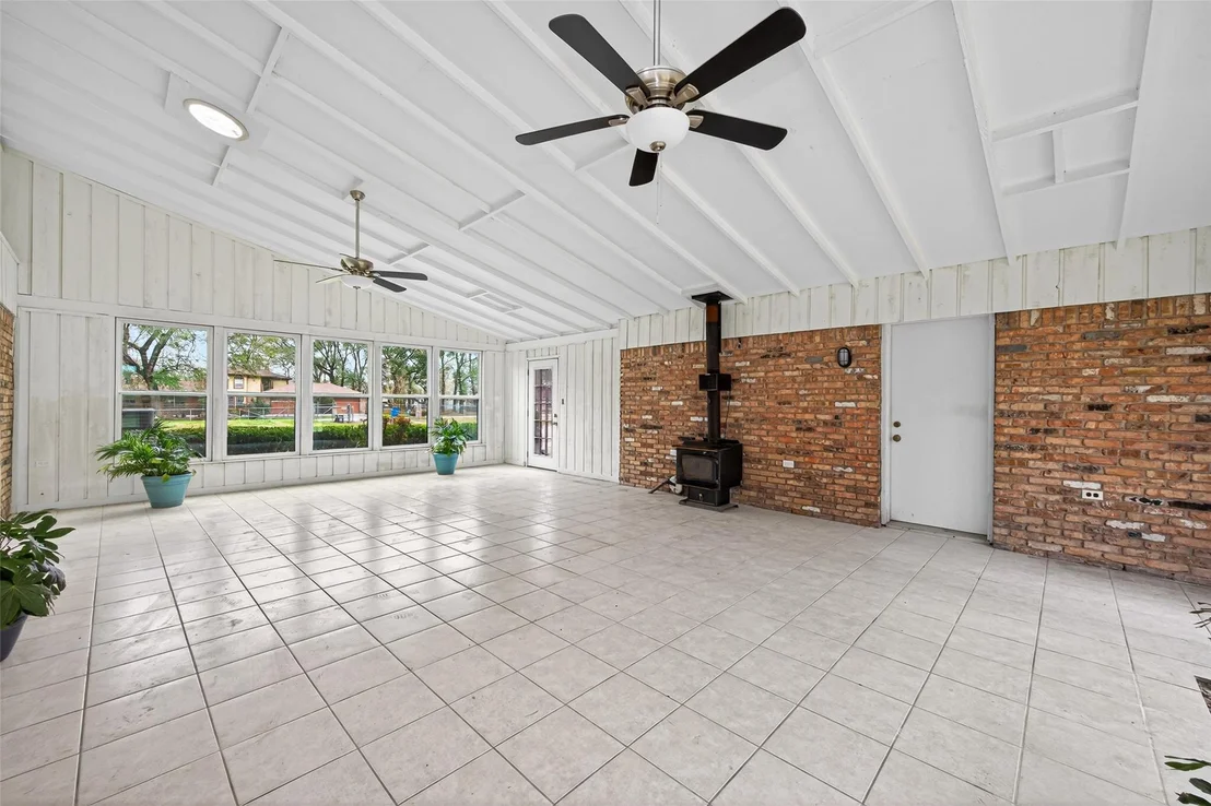 Photo of 4012 Theiss Road