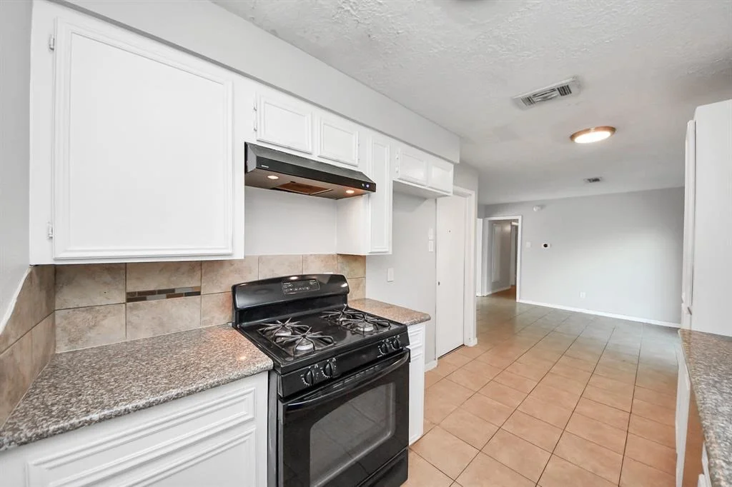 Photo of 12610 Chiswick Road