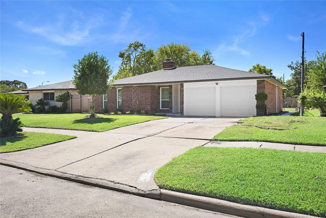 Photo of 7807 Willow Mint Lane