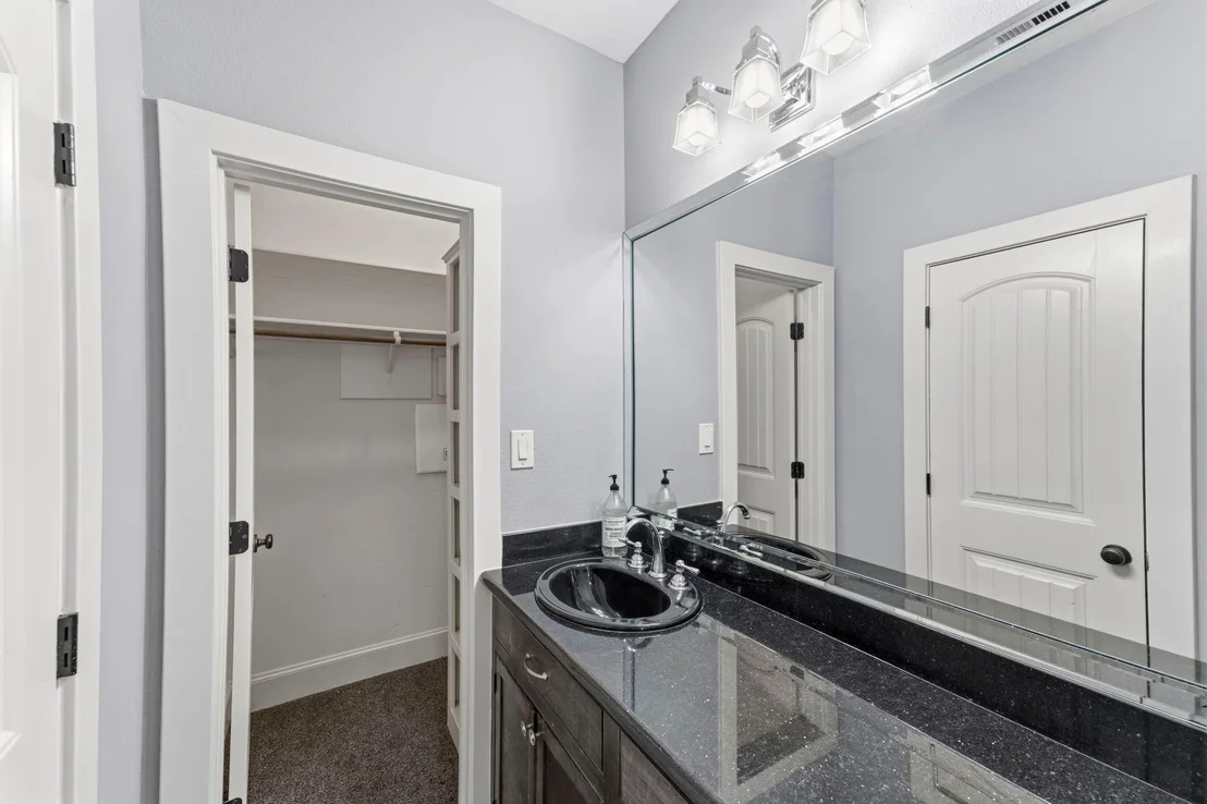 Photo of 263 Pinerock Lane