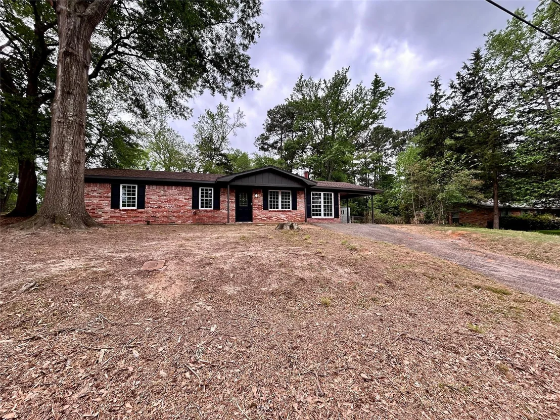 Photo of 1106 Annette Drive