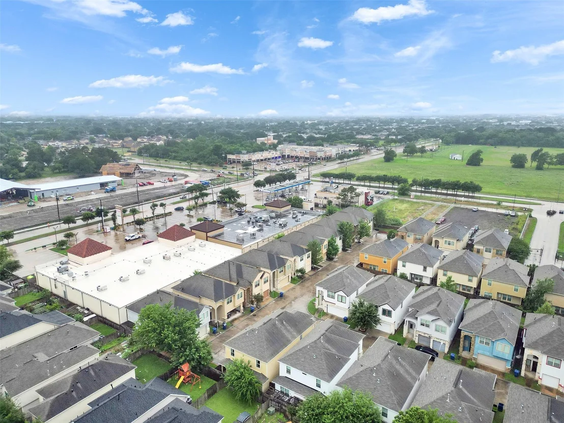 Photo of 7923 Ashford Trace Drive