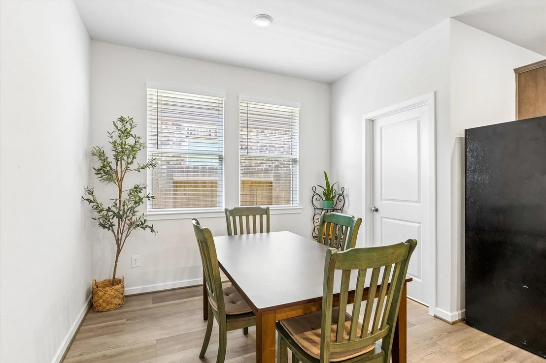 Photo of 9110 Hunter Hill Drive