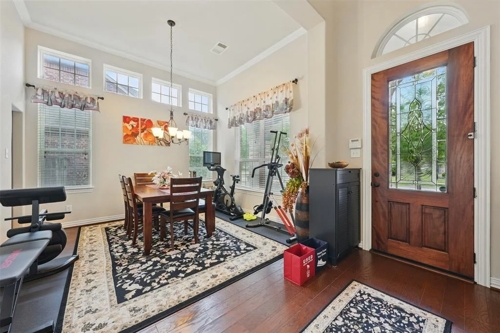 Photo of 27038 Franklin Park Dr