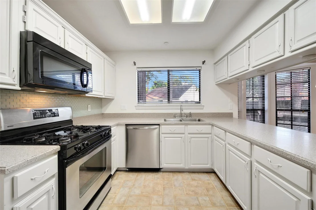 Photo of 34 Village Knoll Place