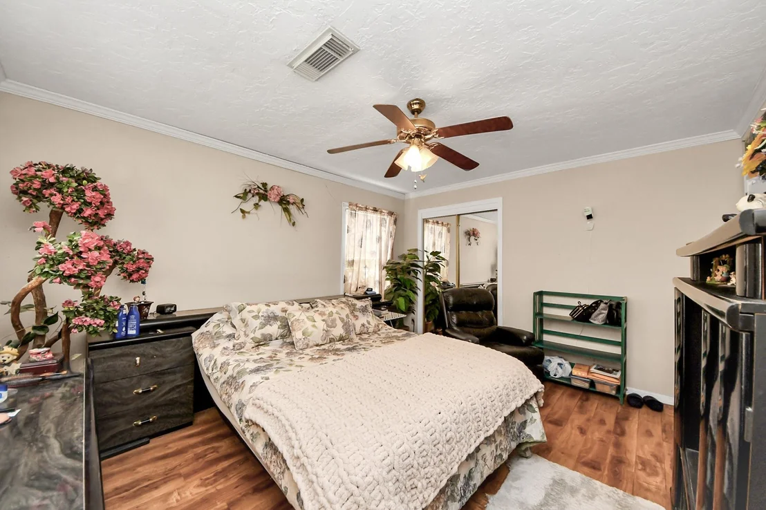 Photo of 1806 San Jacinto Drive