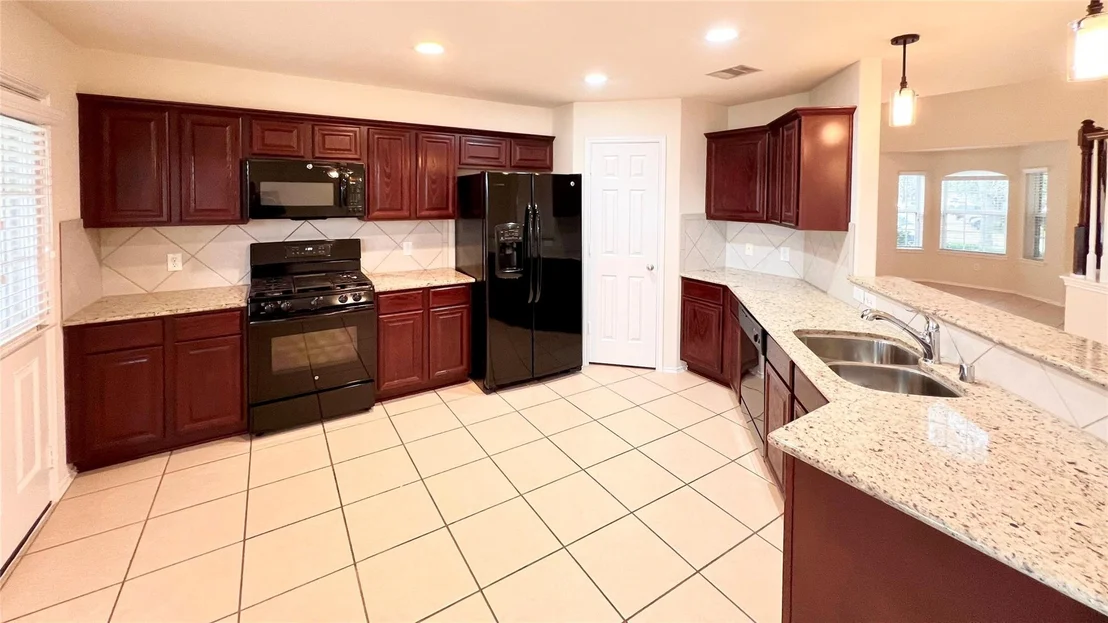 Photo of 1114 Aster Road