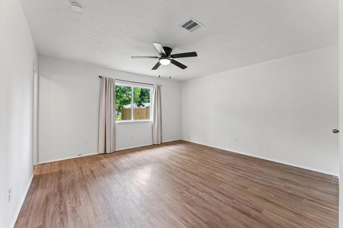 Photo of 2651 Lark Lane