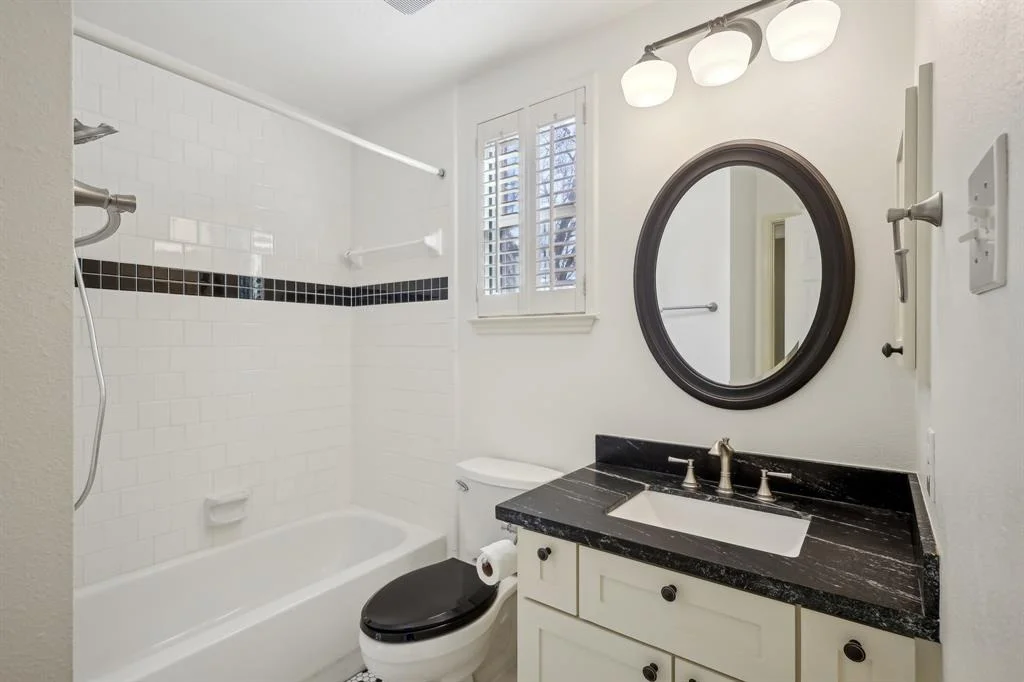 Photo of 19 Shady Pond Place