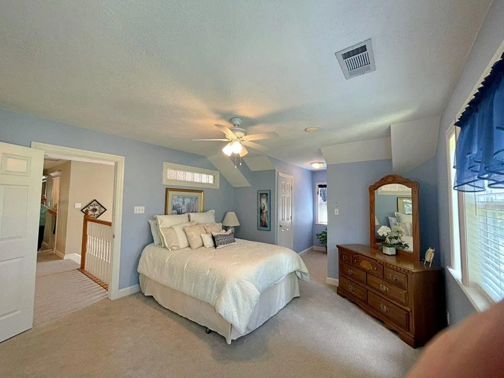 Photo of 2903 Creekside Drive