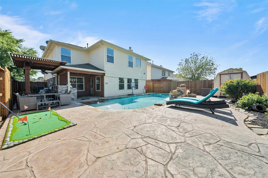 Photo of 507 Northvalley Drive