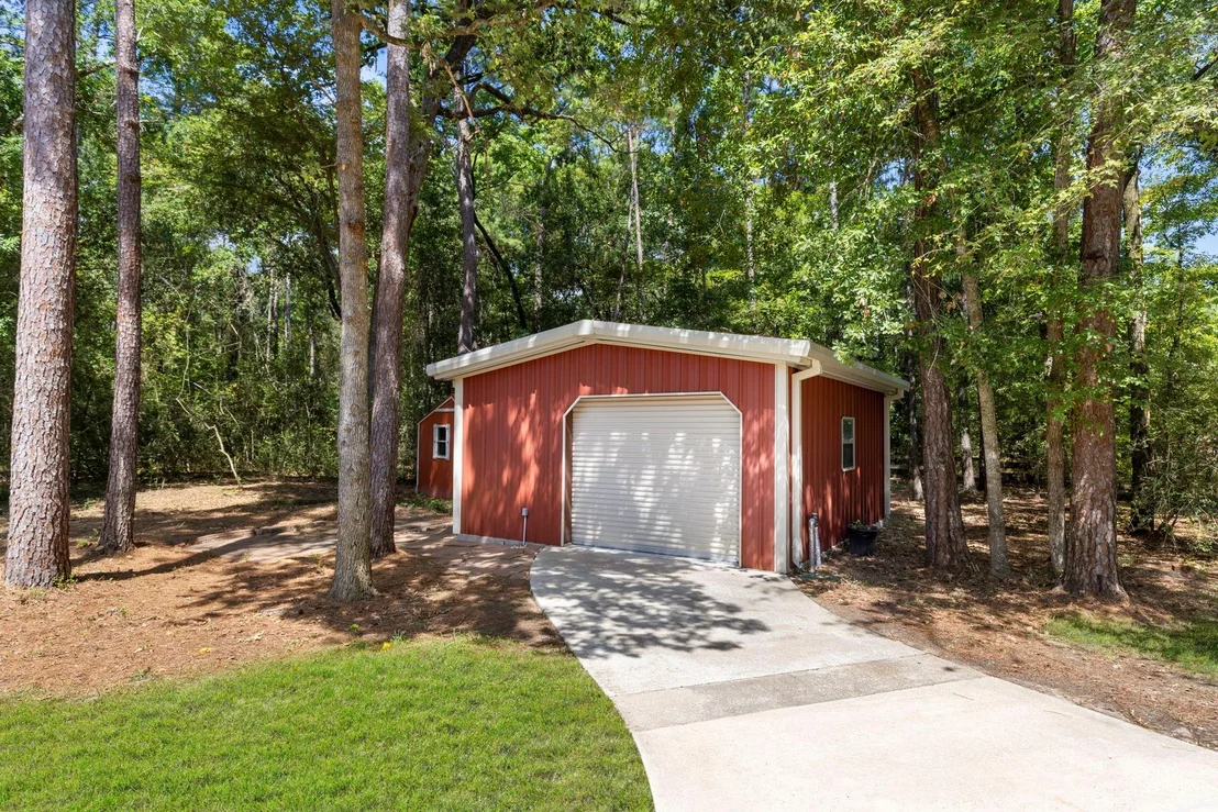 Photo of 10857 Lake Forest Drive