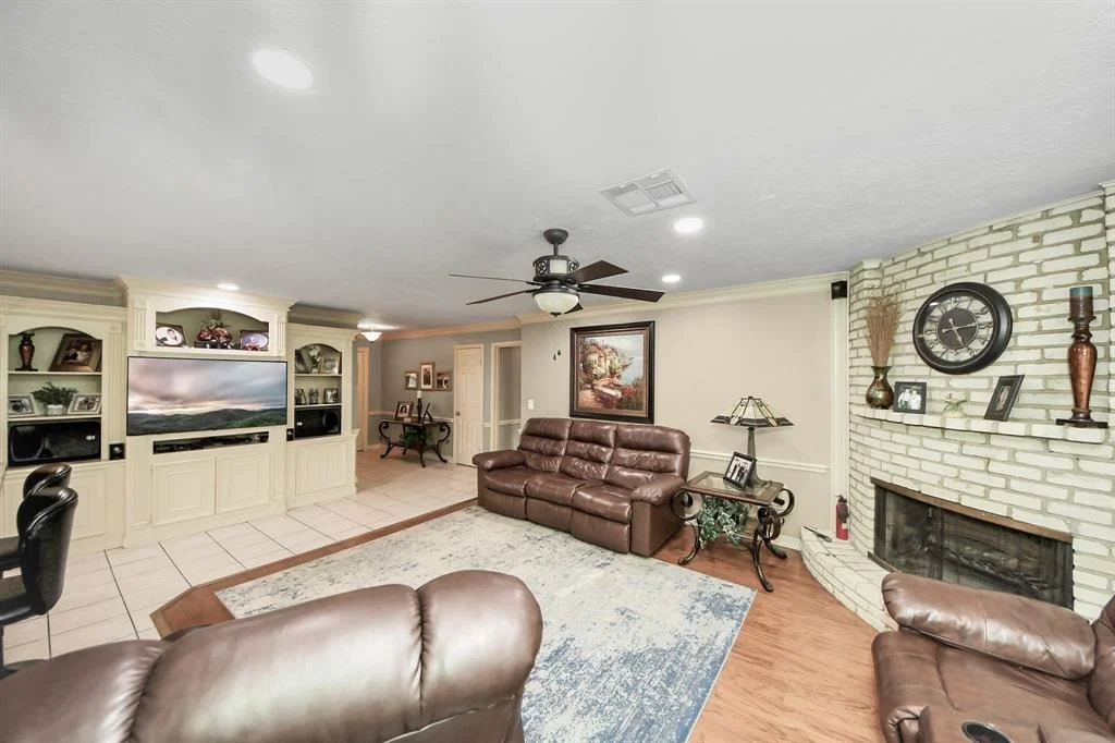 Photo of 2014 Forest Oaks Drive