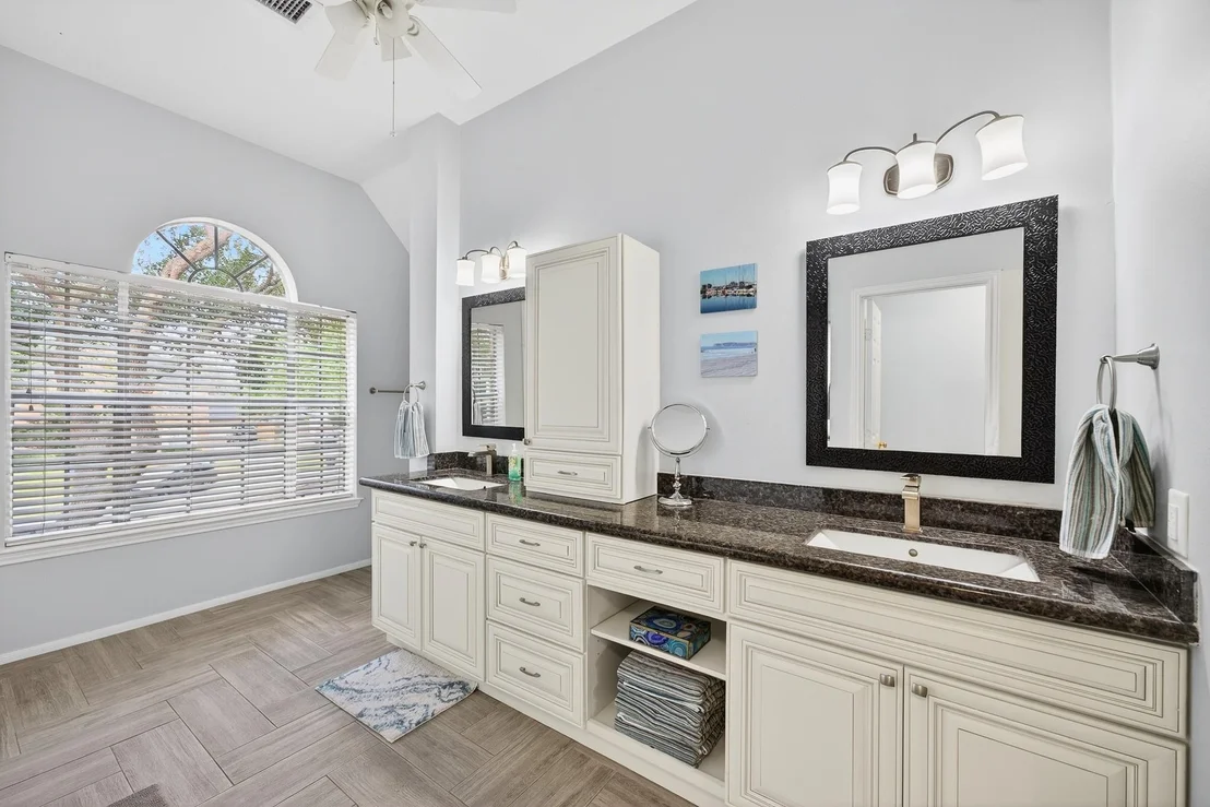 Photo of 20511 Shadow Mill Court