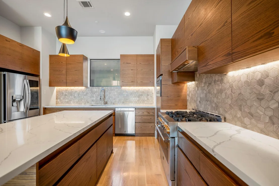 Photo of 405 Detering Street