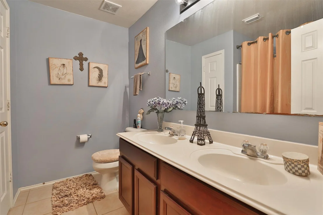 Photo of 21711 Cascade Hollow Lane