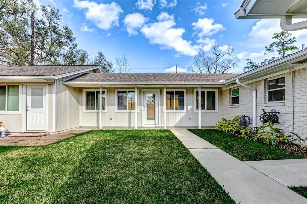 Photo of 1414 Thornton Road