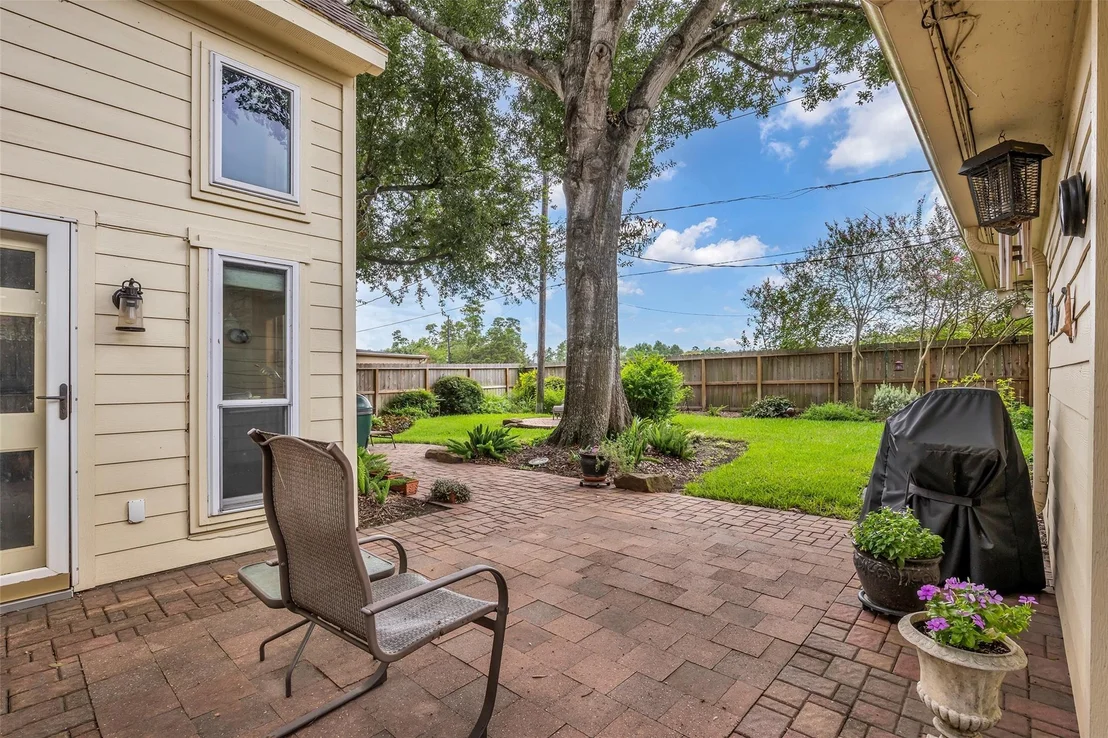 Photo of 18019 Shadow Valley Drive