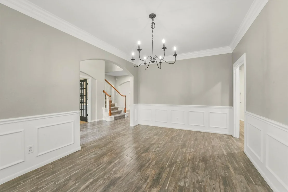 Photo of 15730 Lake Loop Drive
