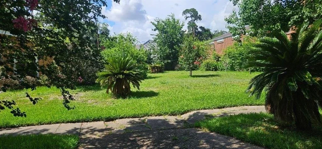 Photo of 2018 Southgate Boulevard