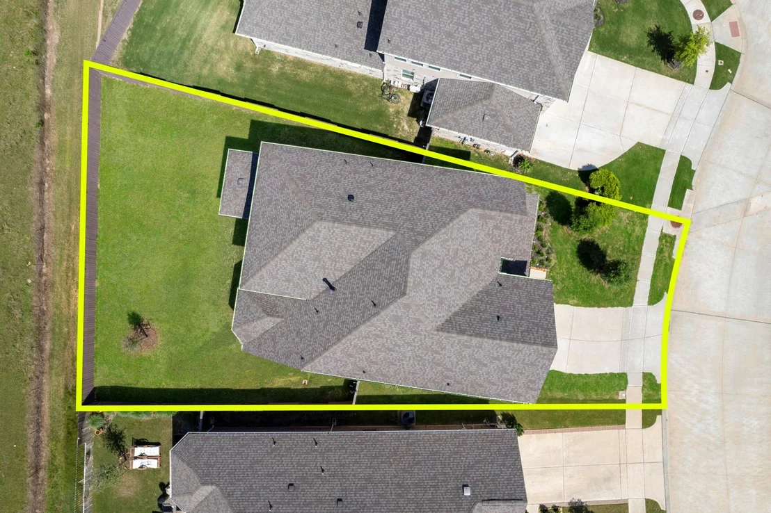 Photo of 2189 Woodland Pine Drive