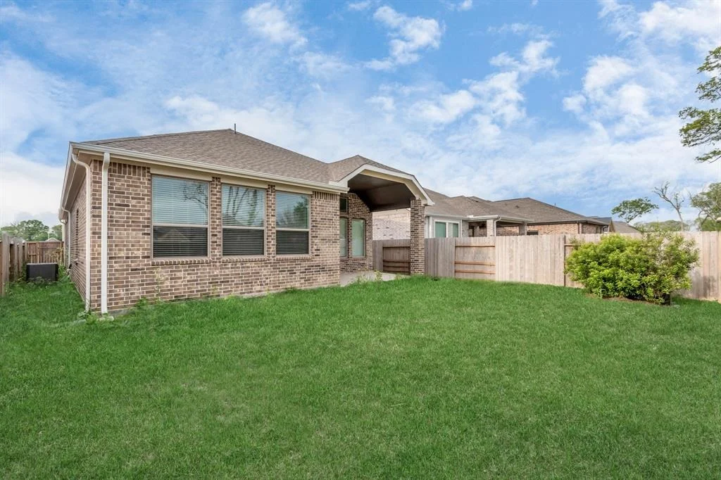 Photo of 4742 Vaughan Way