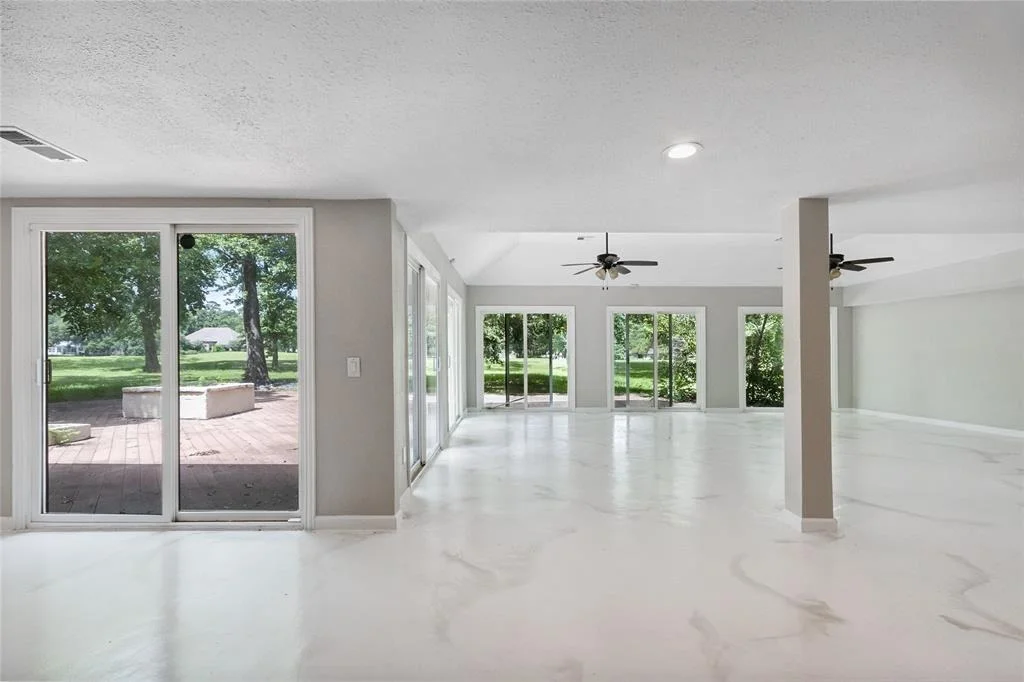 Photo of 570 Roanoke Drive