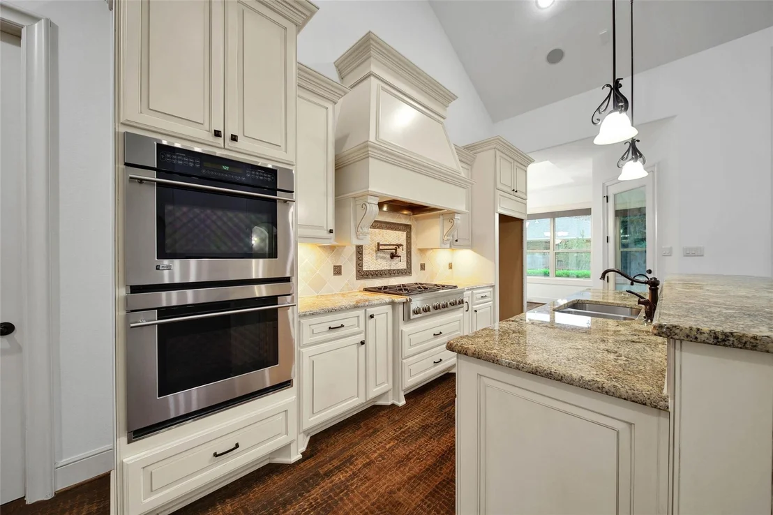 Photo of 5202 Creekland Circle