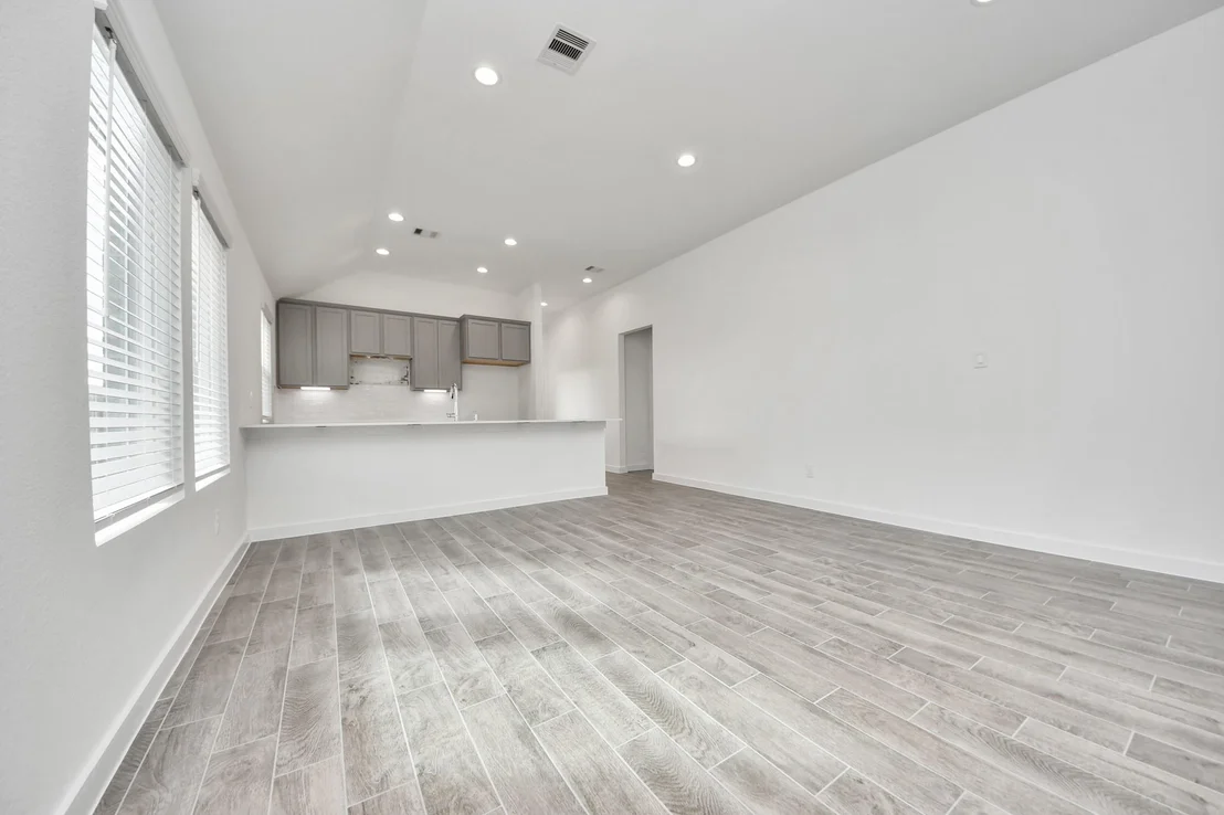Photo of 5819 Madison Trail Drive