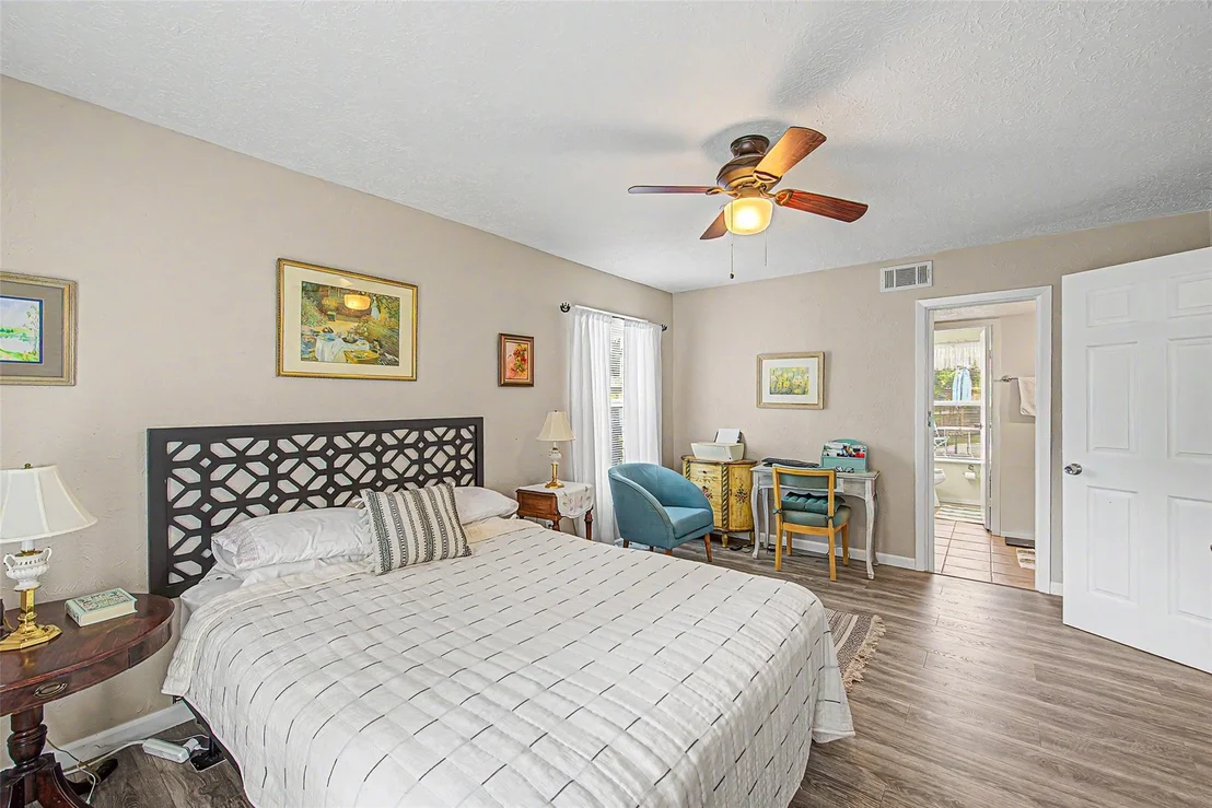 Photo of 402 Redway Lane