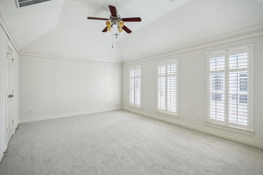 Photo of 2945 Clinton Drive