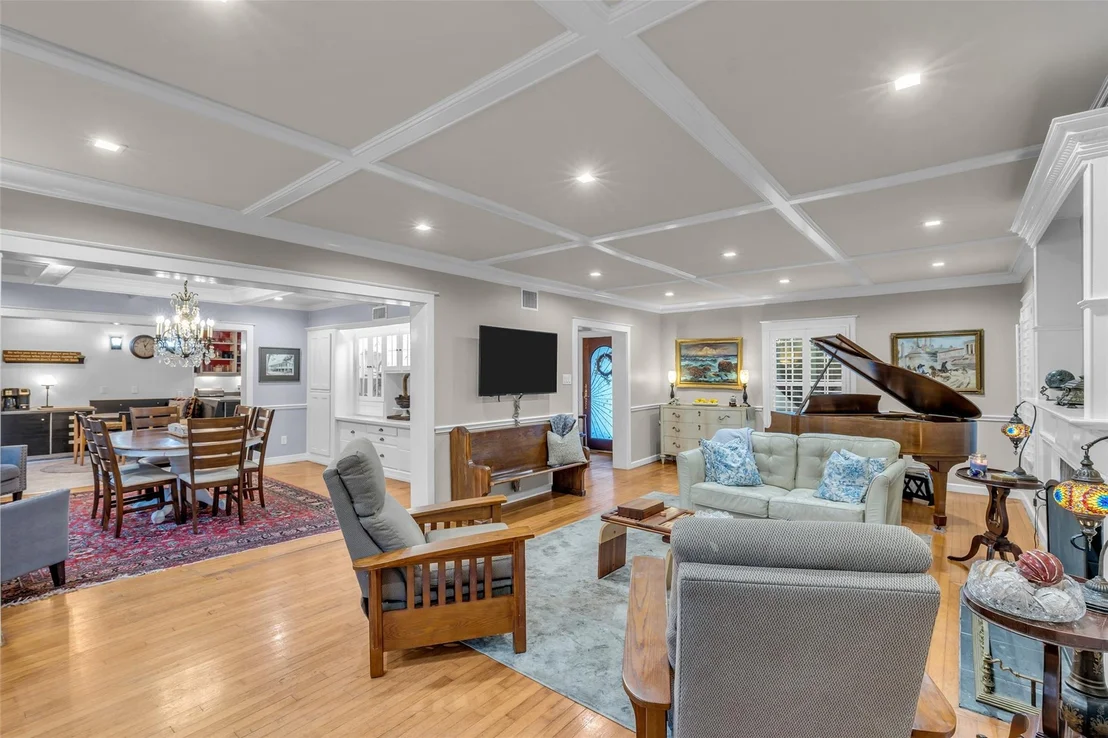 Photo of 4304 Roseneath Drive