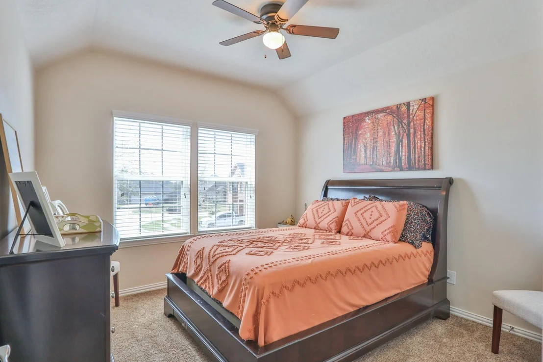 Photo of 802 Brushfield Court