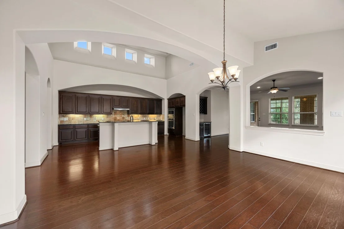 Photo of 4926 Westchester Drive