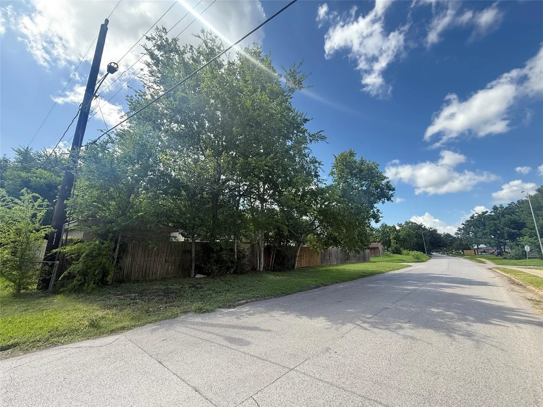 Photo of 5103 Northridge Drive
