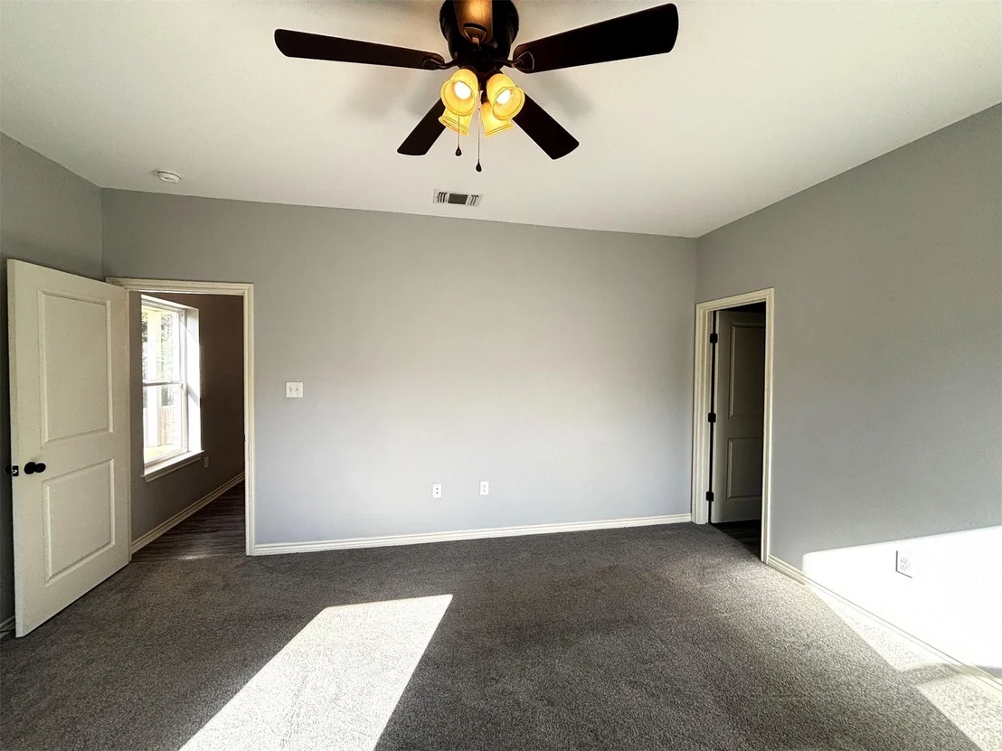Photo of 196 Twisted Oaks Drive