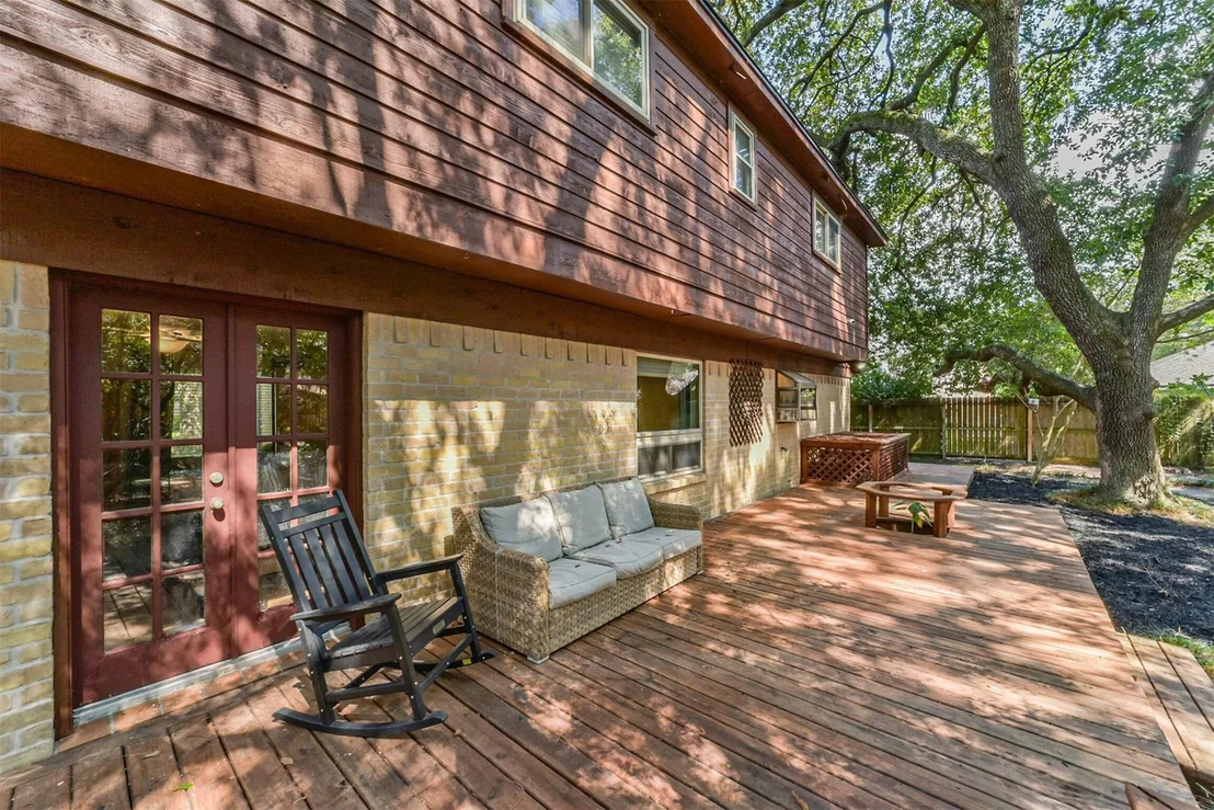 Photo of 7618 Hurst Forest Drive
