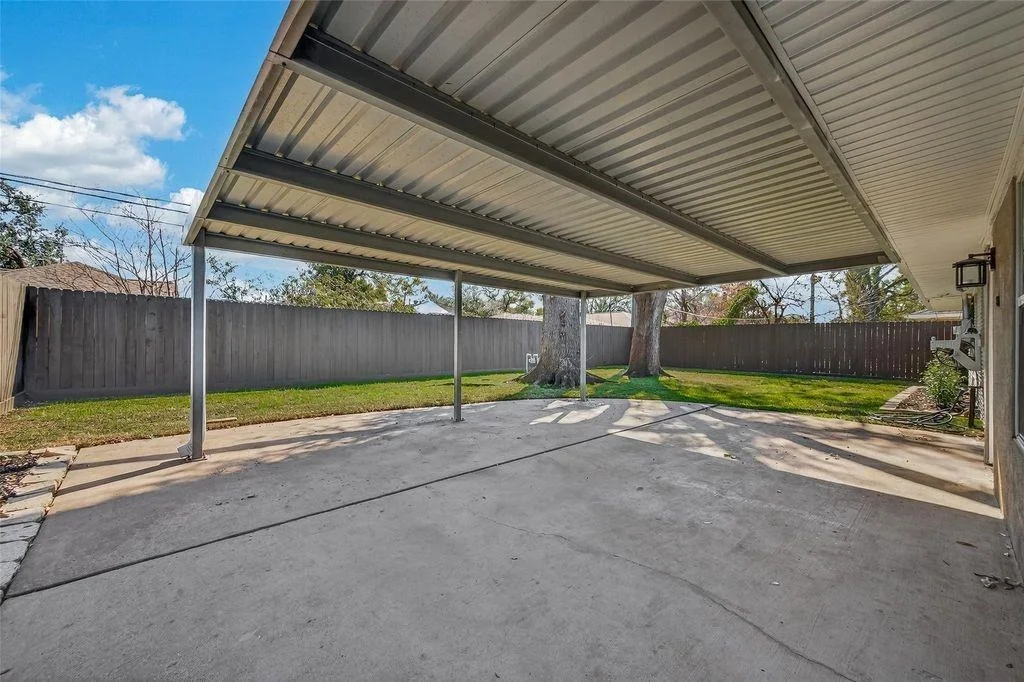 Photo of 1822 Millwood Drive