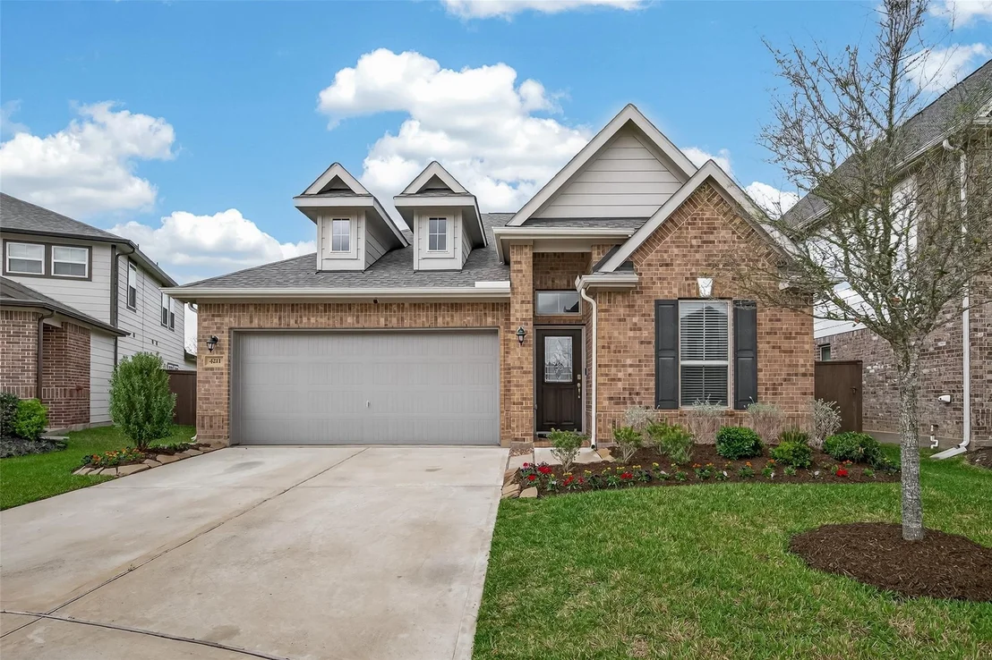 Photo of 4211 Pale Fox Lane